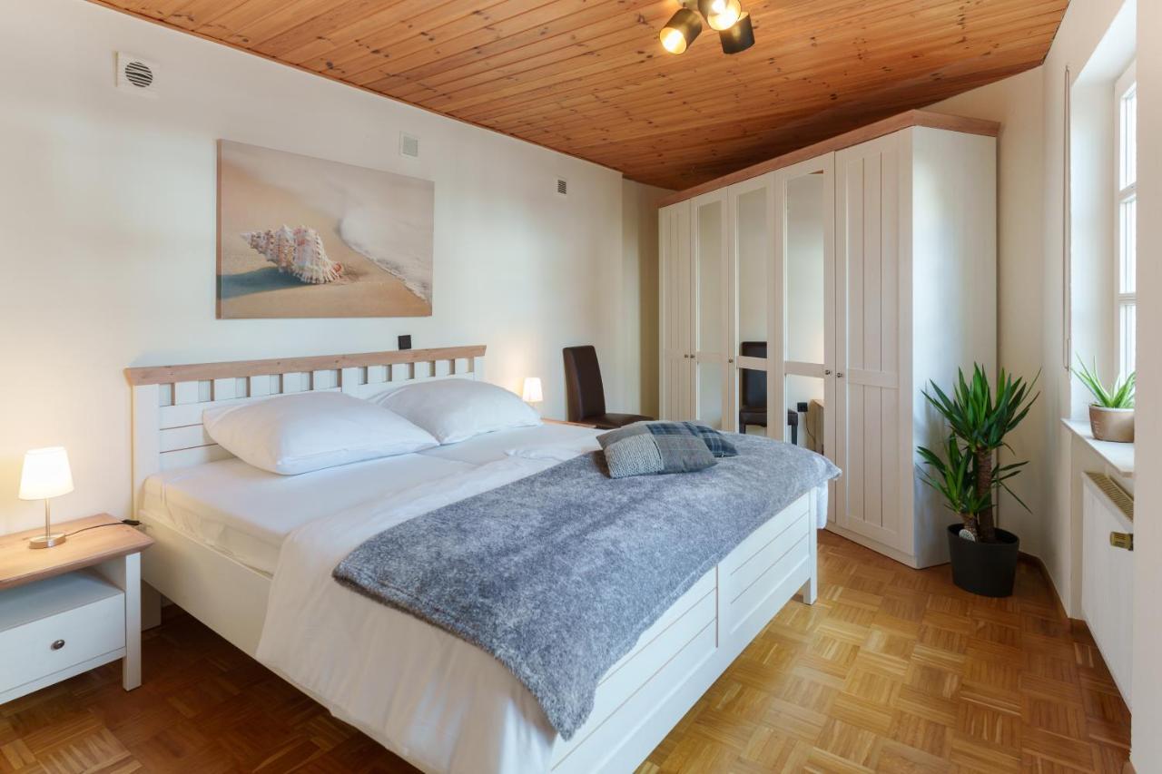 Ferienwohnung Casa Benedicta Trier Exterior foto